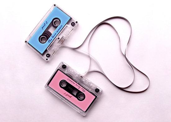 QQ音乐 华语经典.九十年代盛行歌曲.甄选423首[FLAC][10.71GB]汇聚了90年代华语乐坛的经典之作，涵盖流行、摇滚、民谣等多种风格，由众多知名歌手演唱