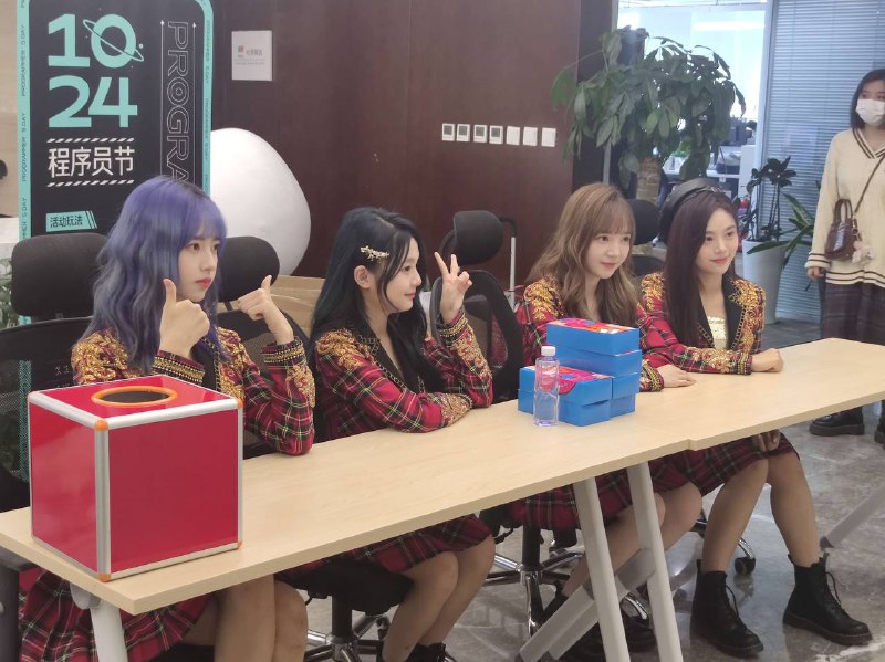 老哥们节日快乐🦆