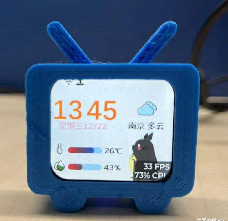 哔哩哔哩小电视2.0支持功能 • 微信配网（完成） • 时间显示（完成） • 三日天气显示（完成） • 温湿度显示（完成） • b站粉丝数显示（完成） • 基金走势显示（待完善） • web设置（完成） • 温湿度mqtt上报（考虑中） • 电脑性能显示（待完善） • 事件提醒（待完善） • 微信小程序支持（考虑中） • 电脑屏幕显示（考虑中）文件分布 • main为开始文件夹，存放lvgl界面文件 • components中存放驱动程序 • html文件夹中为spiffs文件系统文件，存放烧录到esp32中的网页 • pcb文件为原理图及制作文件文件资源固件及相关软件文件链接：